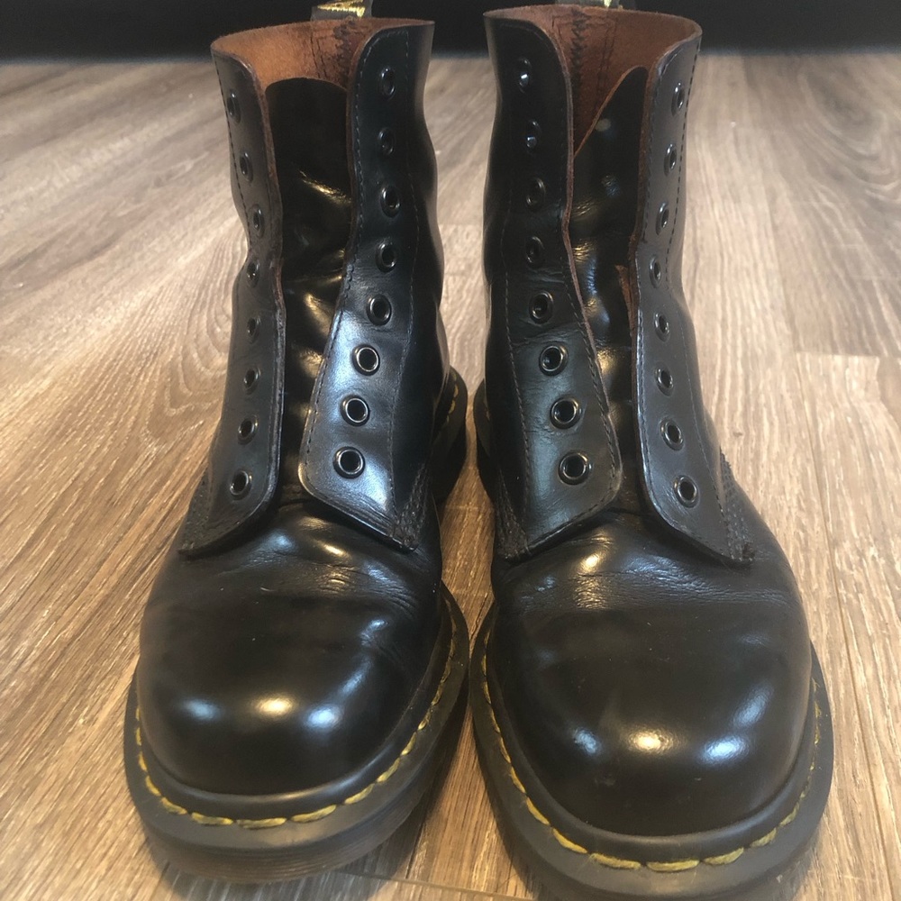 Black Made in England Doc Martens!